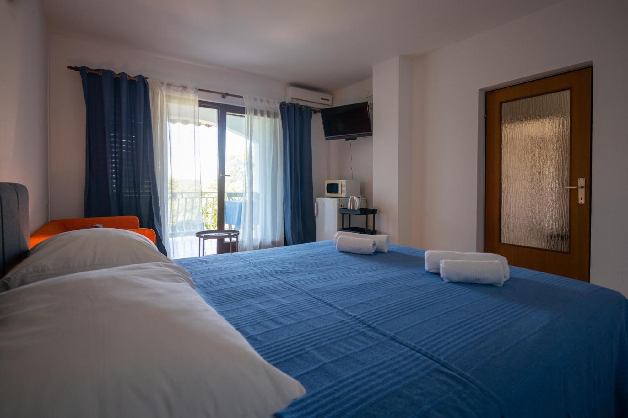 Apartments Gaja Blue Ap Свети-Филип-и-Яков Экстерьер фото